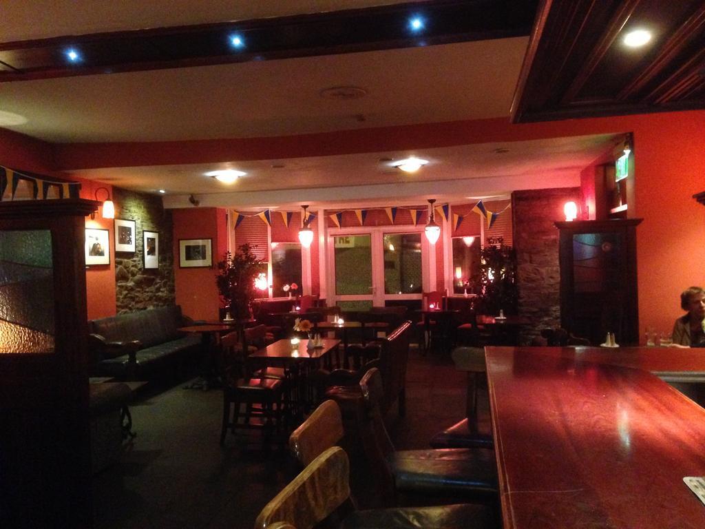 Myles Creek Hotel Kilkee Exterior foto