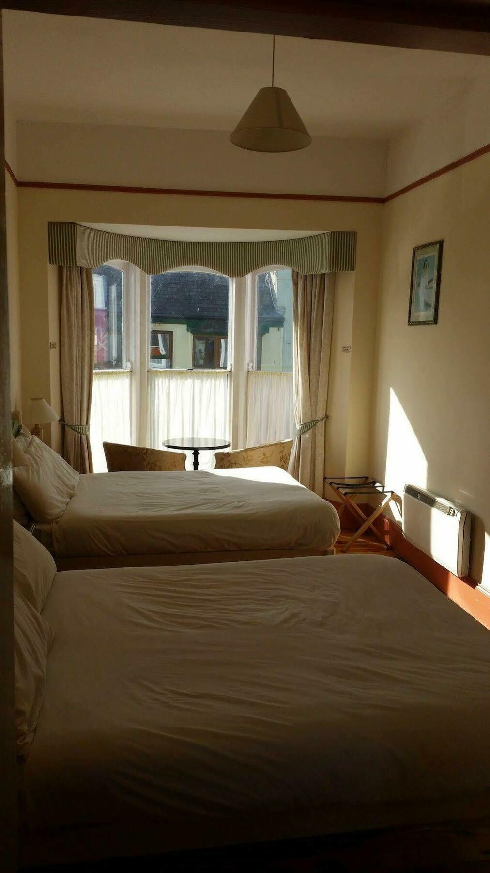 Myles Creek Hotel Kilkee Exterior foto